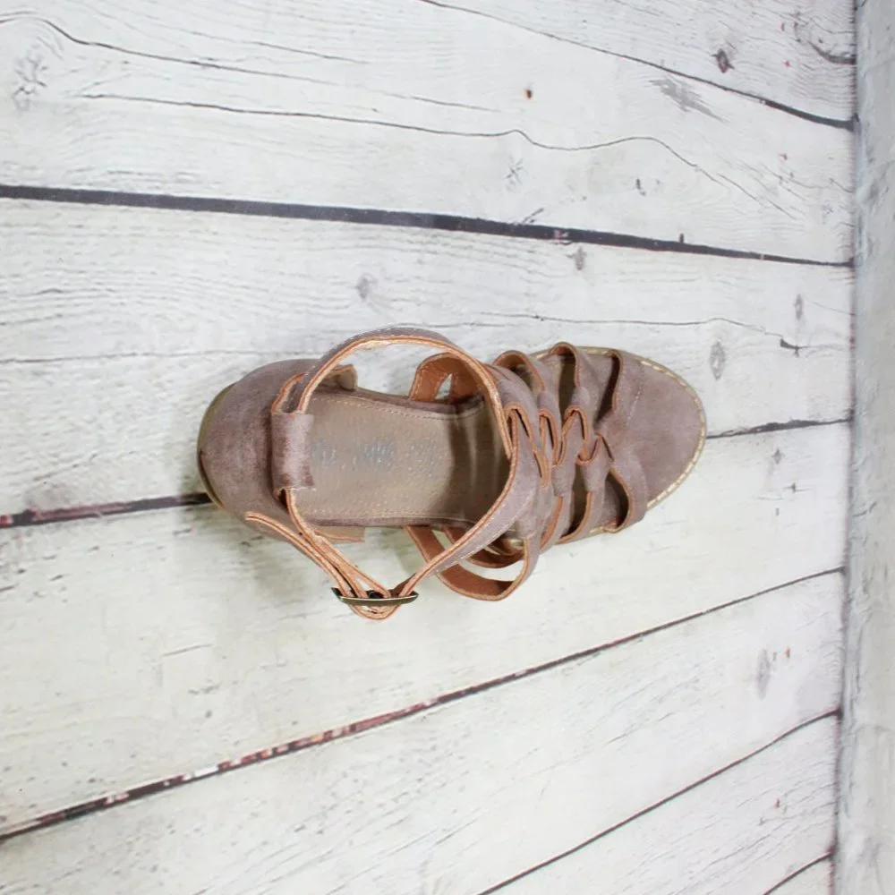 Mi.iM Don't Cross Me Heel Brown Leather Braided Straps Sandals Size 7 - Picture 7 of 9